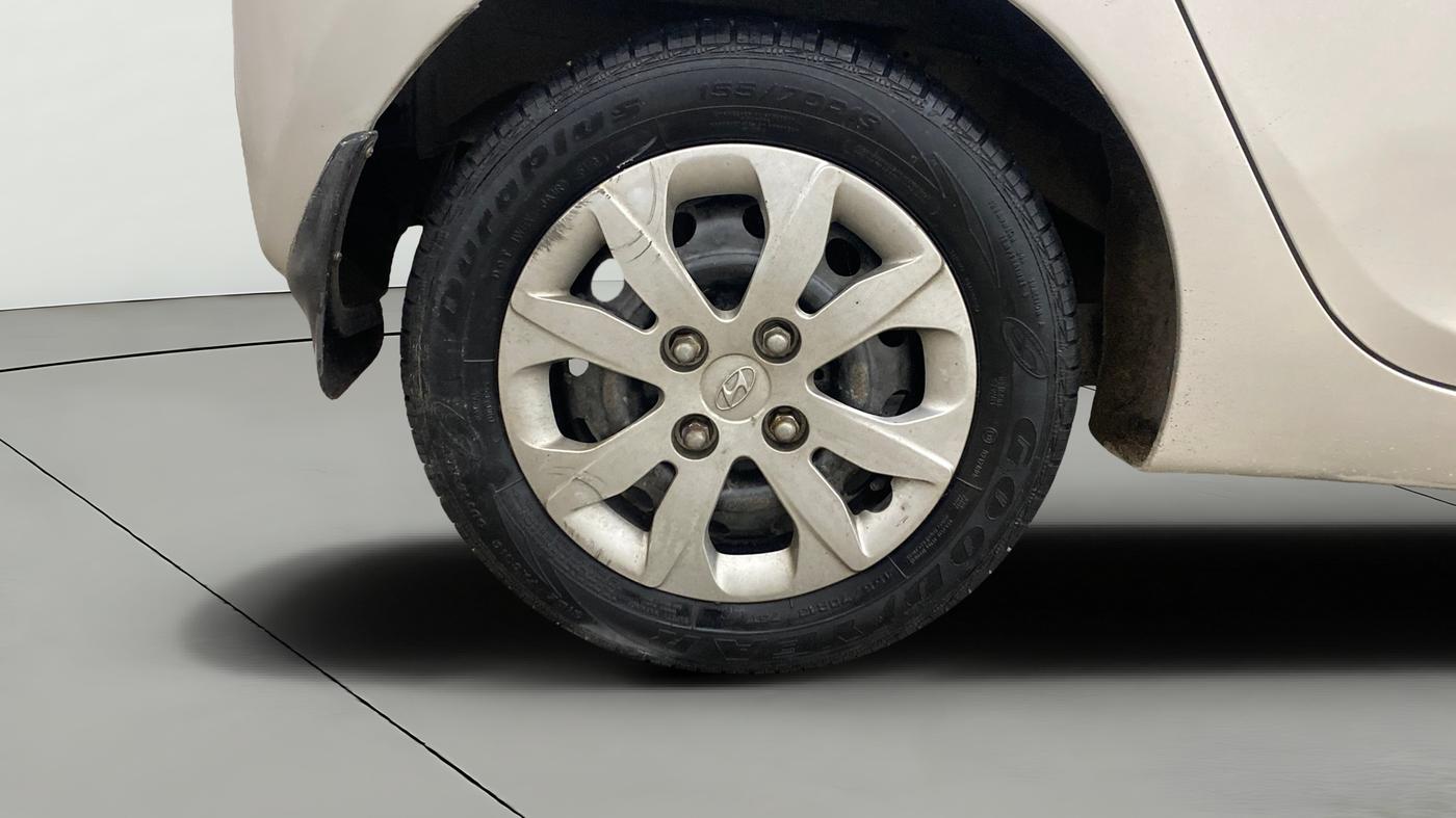 2014 Hyundai Eon MAGNA +, Petrol, Manual, 39,876 km, Right Rear Wheel