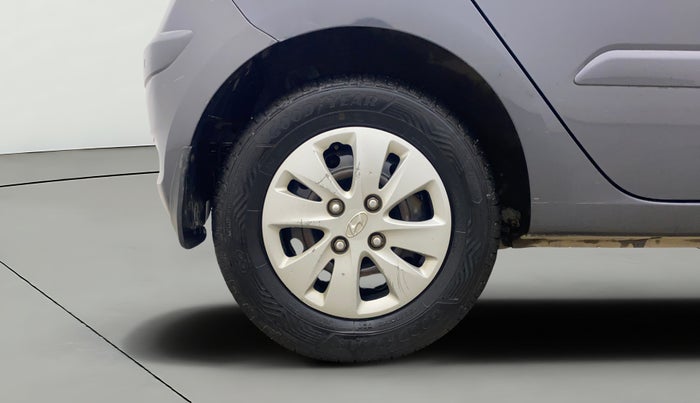 2012 Hyundai i10 ASTA 1.2 AT SUNROOF, Petrol, Automatic, 67,920 km, Right Rear Wheel