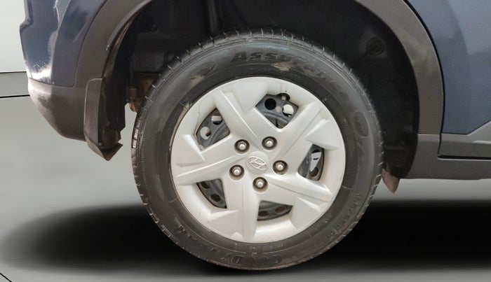 2021 Hyundai VENUE S+ 1.2, Petrol, Manual, 39,267 km, Right Rear Wheel