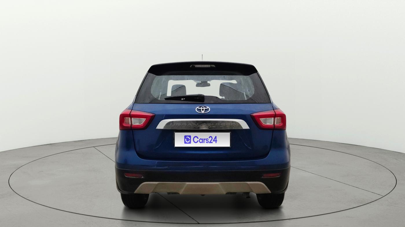 2020 Toyota URBAN CRUISER PREMIUM GRADE MT DUAL TONE, Petrol, Manual, 28,789 km, Back/Rear