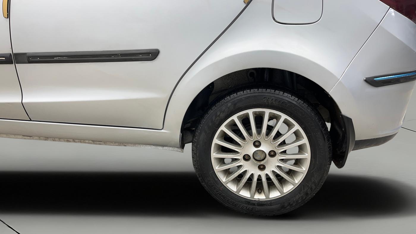 2014 Tata Zest XMS PETROL, Petrol, Manual, 69,402 km, Left Rear Wheel