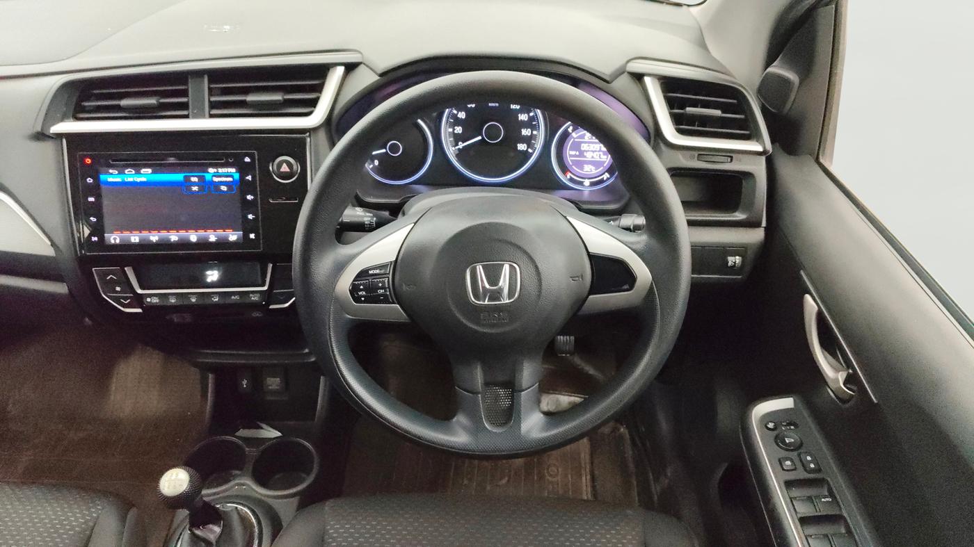 2018 Honda BR-V 1.5L I- DTEC V, Diesel, Manual, 63,087 km, Steering Wheel Close Up