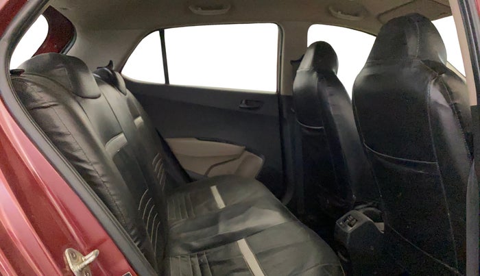 2016 Hyundai Grand i10 MAGNA 1.2 KAPPA VTVT, Petrol, Manual, 69,860 km, Right Side Rear Door Cabin