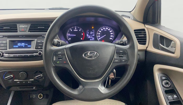 2017 Hyundai Elite i20 SPORTZ 1.4 CRDI, Diesel, Manual, 1,09,149 km, Steering Wheel Close Up