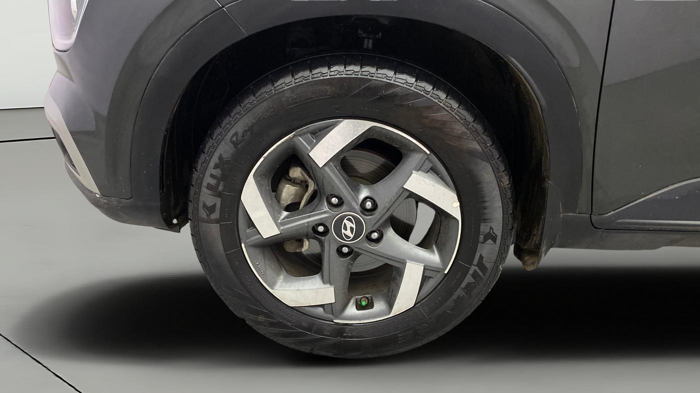2020 Hyundai VENUE SX PLUS 1.0 TURBO DCT, Petrol, Automatic, 1,46,088 km, Left Front Wheel