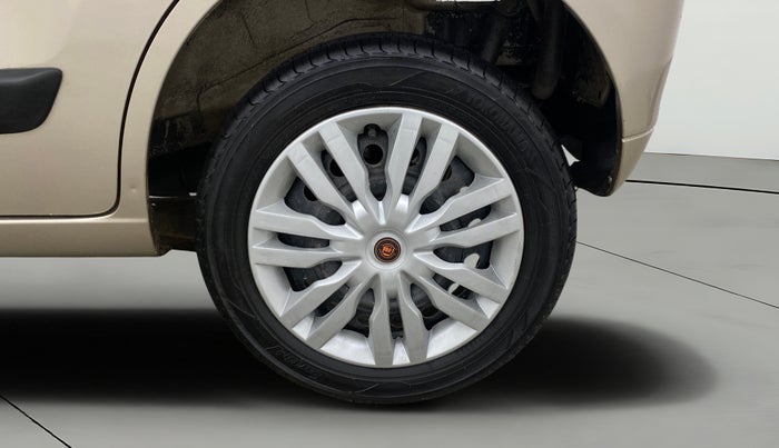2014 Maruti Wagon R 1.0 VXI, Petrol, Manual, 42,704 km, Left Rear Wheel