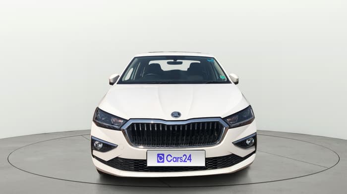 2023 Skoda SLAVIA STYLE 1.5L TSI MT, Petrol, Manual, 22,380 km, Front