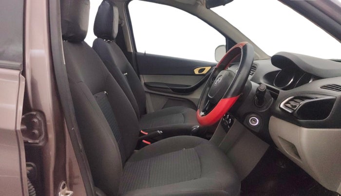 2018 Tata Tiago XZ DIESEL, Diesel, Manual, 1,47,128 km, Right Side Front Door Cabin