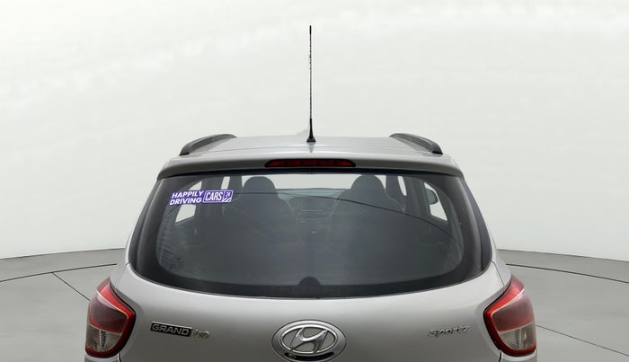 2017 Hyundai Grand i10 SPORTZ (O) AT 1.2 KAPPA VTVT, Petrol, Automatic, 25,292 km, Rear Windshield