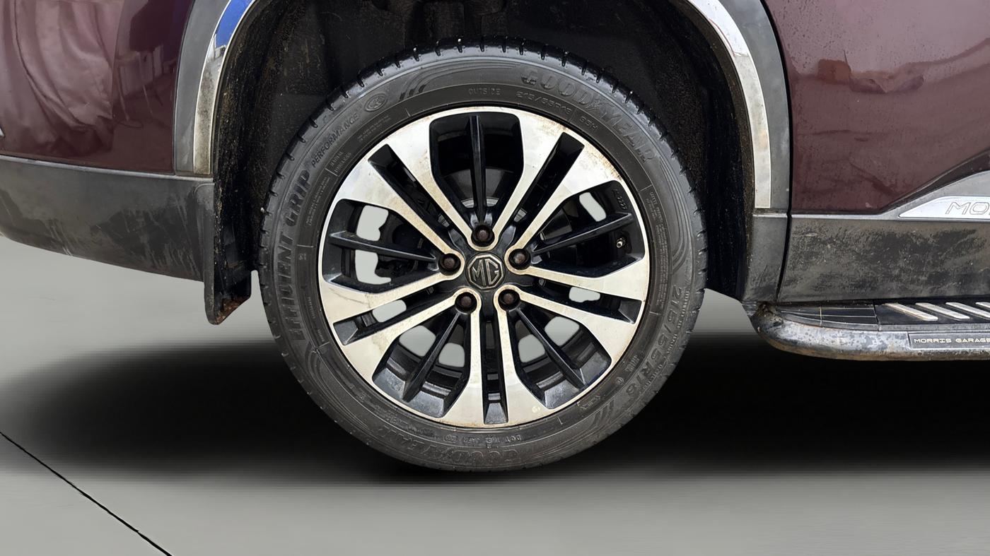 2022 MG HECTOR PLUS SHARP 1.5 PETROL TURBO CVT 6-STR, Petrol, Automatic, 39,063 km, Right Rear Wheel