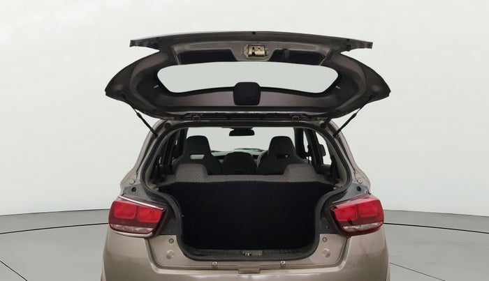 2016 Mahindra Kuv100 K4 D 6 STR, Diesel, Manual, 1,38,810 km, Boot Door Open