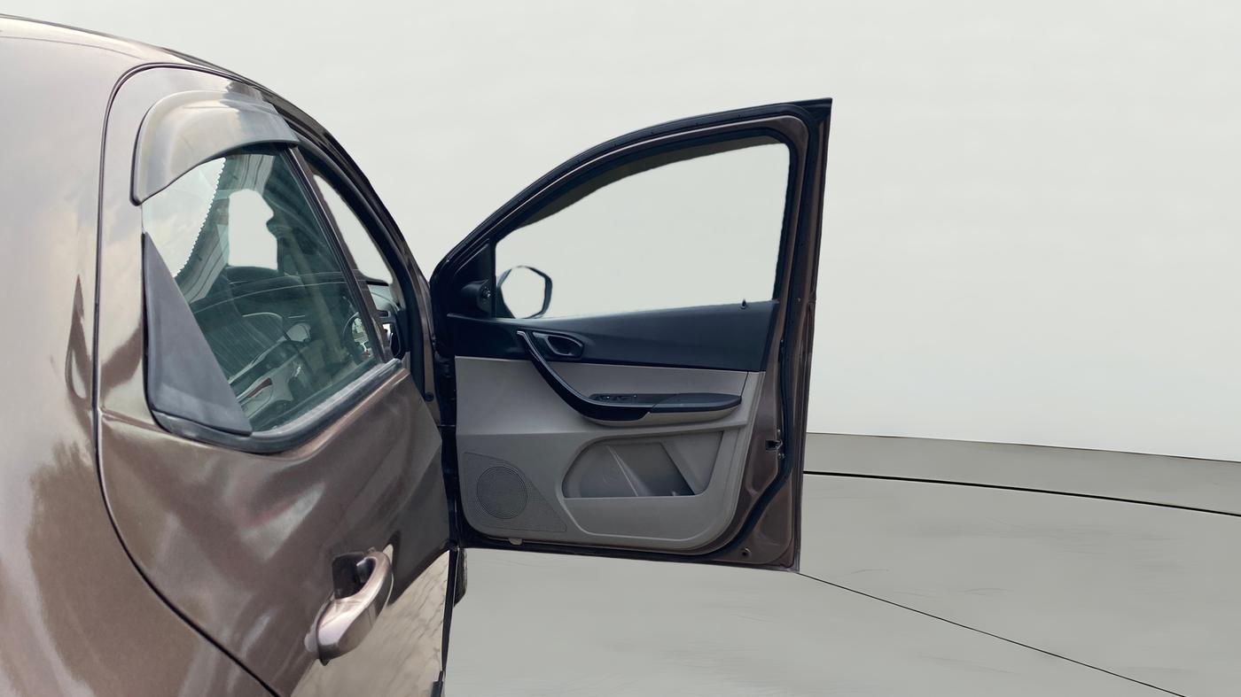 2019 Tata Tiago XT PETROL, Petrol, Manual, 88,048 km, RHS Front Door