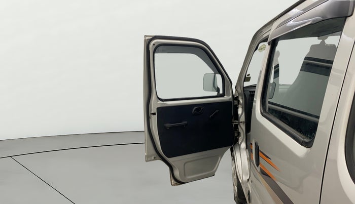 2022 Maruti Eeco 5 STR AC CNG (O), CNG, Manual, 15,532 km, LHS Front Door