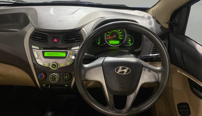 2013 Hyundai Eon SPORTZ, Petrol, Manual, 62,943 km, Steering Wheel Close Up