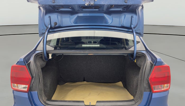 2016 Volkswagen Ameo HIGHLINE1.2L, Petrol, Manual, 24,916 km, Boot Open Zoomed View