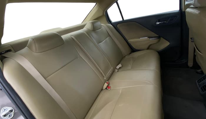 2016 Honda City 1.5L I-VTEC V MT, Petrol, Manual, 88,428 km, Right Side Rear Door Cabin