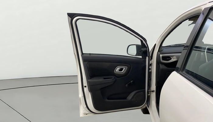 2020 Datsun Redi Go T, Petrol, Manual, 25,838 km, LHS Front Door