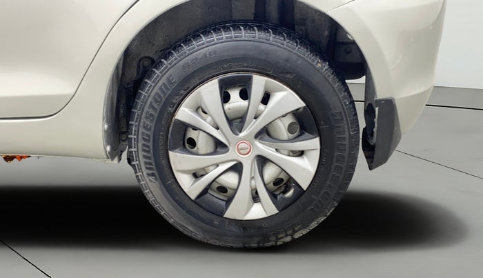 2015 Maruti Swift LXI (O), Petrol, Manual, 87,471 km, Left Rear Wheel