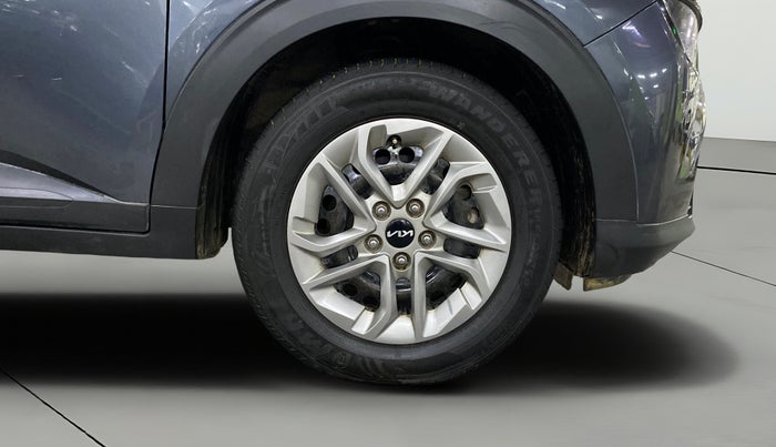 2023 KIA CARENS PRESTIGE 1.5 DIESEL 7 STR, Diesel, Manual, 77,338 km, Right Front Wheel