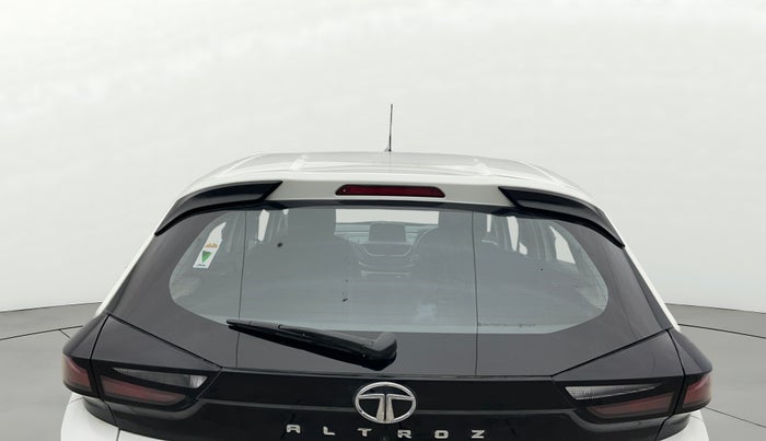 2022 Tata ALTROZ XZ PETROL, Petrol, Manual, 32,969 km, Rear Windshield