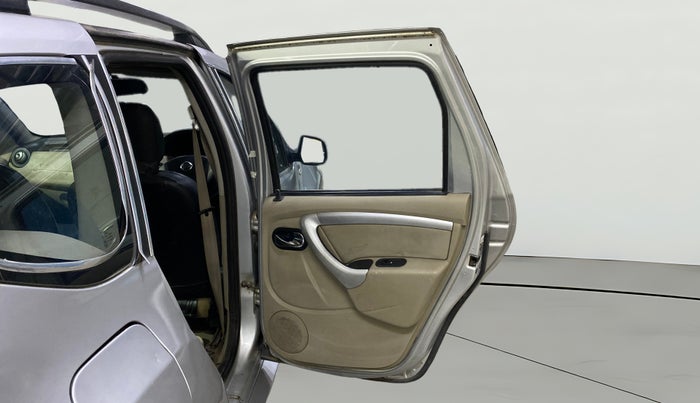 2015 Nissan Terrano XL D PLUS, Diesel, Manual, 1,00,083 km, RHS Rear Door