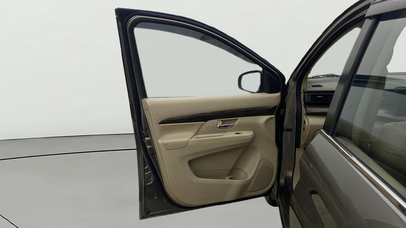 2020 Maruti Ertiga ZXI+ SHVS, Petrol, Manual, 17,642 km, LHS Front Door