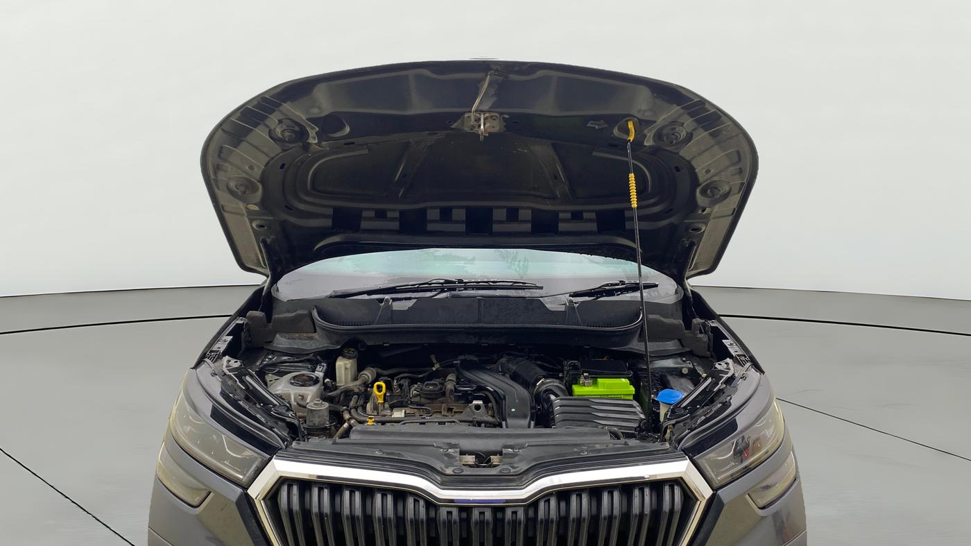 2021 Skoda KUSHAQ STYLE 1.5L TSI DSG, Petrol, Automatic, 87,206 km, Open Bonet
