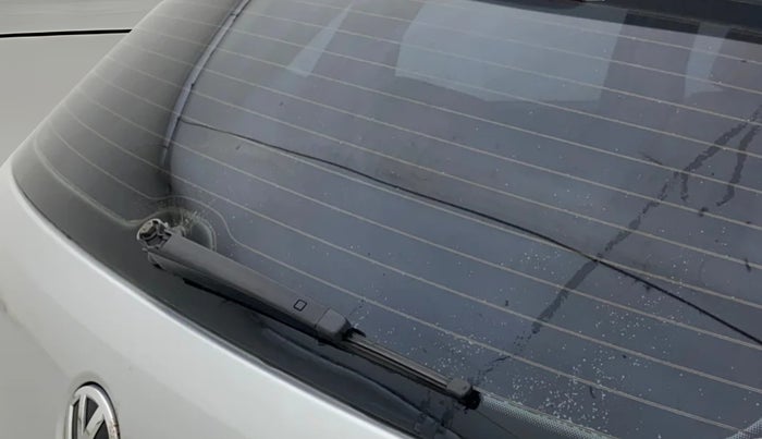 2016 Volkswagen Polo HIGHLINE1.2L, Petrol, Manual, 59,902 km, Rear Wiper