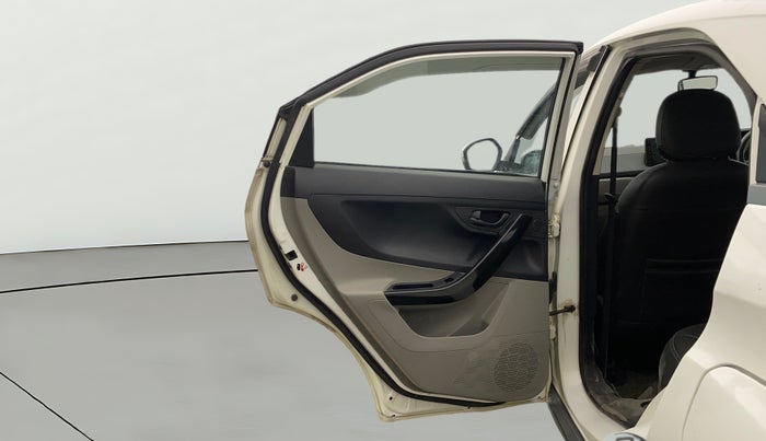 2019 Tata NEXON XM PETROL, Petrol, Manual, 49,510 km, LHS Rear Door