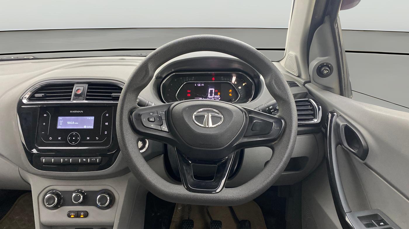 2020 Tata TIGOR XZ PETROL, CNG, Manual, 72,235 km, Steering Wheel Close Up
