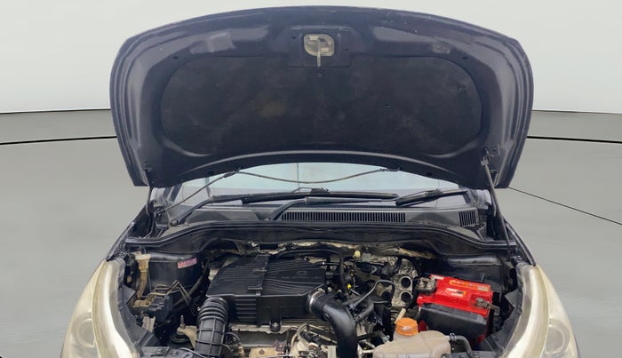 2014 Tata Zest XT PETROL, Petrol, Manual, 86,702 km, Open Bonet