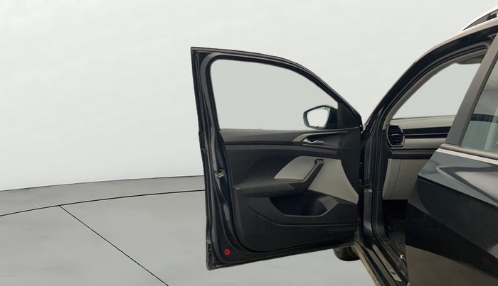 2023 Skoda KUSHAQ AMBITION 1.5 TSI DSG, Petrol, Automatic, 32,725 km, LHS Front Door