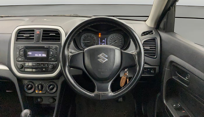 2021 Maruti Vitara Brezza LXI, Petrol, Manual, 47,759 km, Steering Wheel Close Up