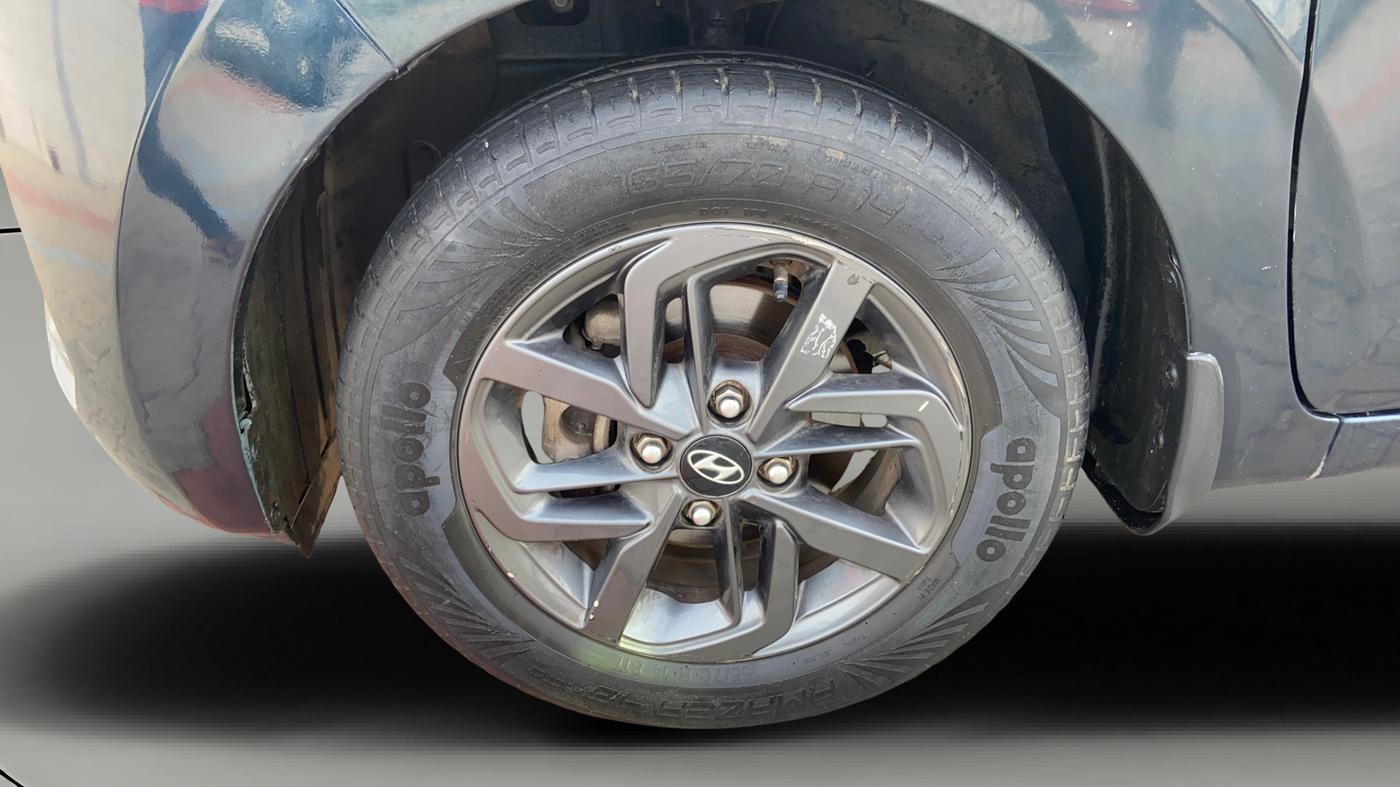 2021 Hyundai GRAND I10 NIOS SPORTZ AMT 1.2 KAPPA VTVT, Petrol, Automatic, 30,486 km, Left Front Wheel