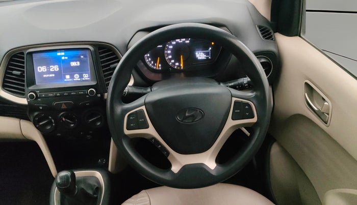 2019 Hyundai NEW SANTRO SPORTZ CNG, CNG, Manual, 99,828 km, Steering Wheel Close Up