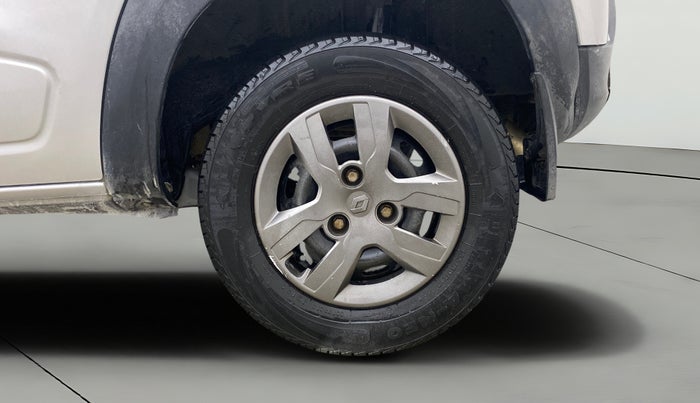 2017 Renault Kwid RXT 1.0, Petrol, Manual, 39,855 km, Left Rear Wheel