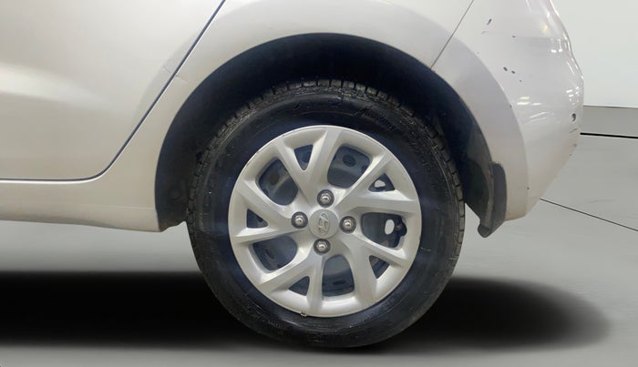 2017 Hyundai Grand i10 SPORTZ 1.2 KAPPA VTVT, Petrol, Manual, 38,426 km, Left Rear Wheel