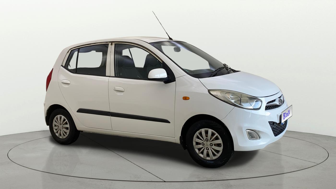 2014 Hyundai i10 SPORTZ 1.1, Petrol, Manual, 96,933 km, Right Front Diagonal