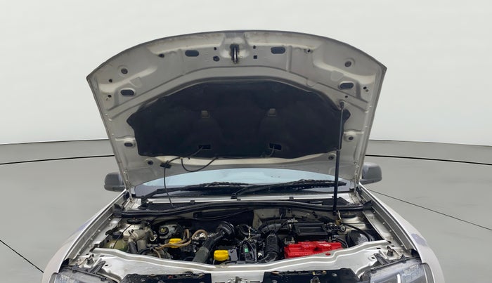 2017 Renault Duster 85 PS RXS MT DIESEL, Diesel, Manual, 1,00,850 km, Open Bonet