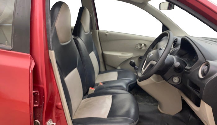 2016 Datsun Go T (O), Petrol, Manual, 43,007 km, Right Side Front Door Cabin