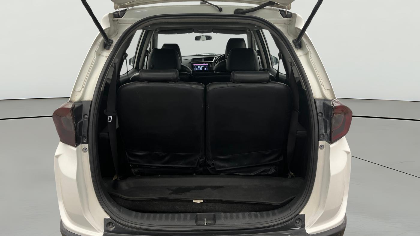 2016 Honda BR-V 1.5L I-VTEC V, Petrol, Manual, 1,15,047 km, Boot Open Zoomed View