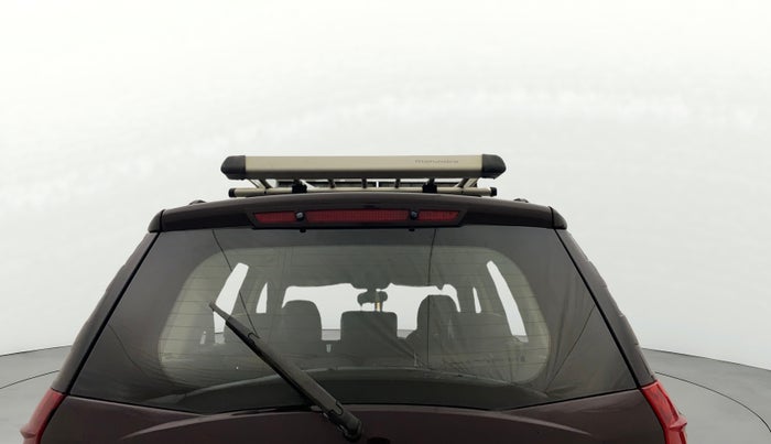 2014 Mahindra XUV500 W8, Diesel, Manual, 83,252 km, Rear Windshield