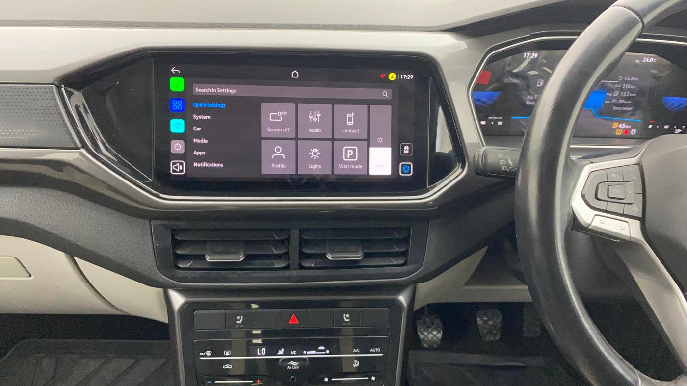 2022 Volkswagen TAIGUN TOPLINE 1.0 TSI MT, Petrol, Manual, 54,286 km, Air Conditioner