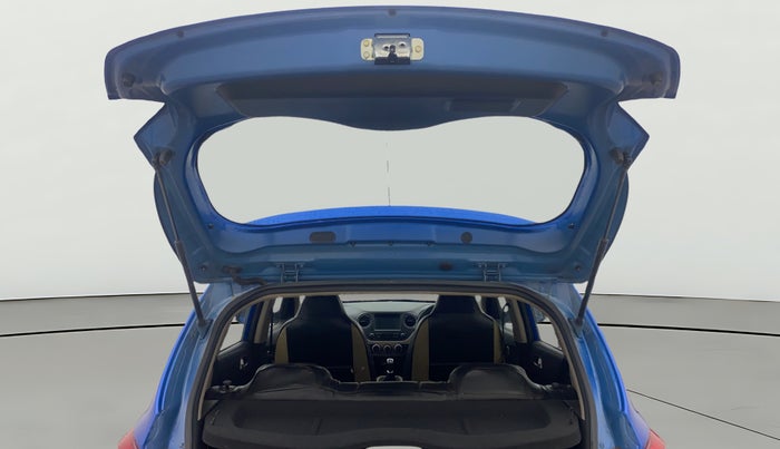 2019 Hyundai Grand i10 SPORTZ 1.2 KAPPA VTVT, Petrol, Manual, 27,746 km, Boot Door Open