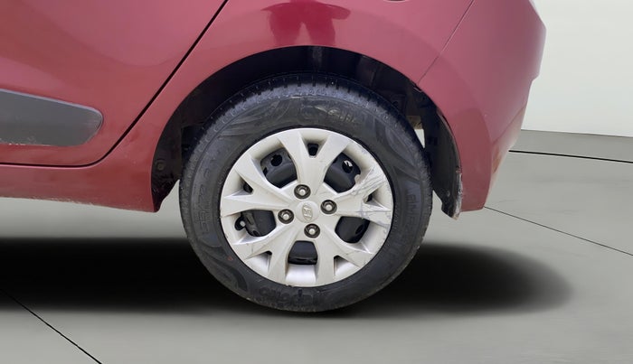 2016 Hyundai Grand i10 SPORTZ 1.2 KAPPA VTVT, Petrol, Manual, 81,578 km, Left Rear Wheel