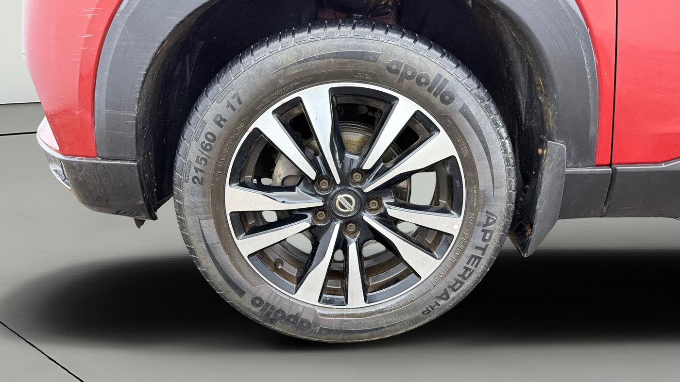 2020 Nissan Kicks XV 1.5, Petrol, Manual, 30,435 km, Left Front Wheel