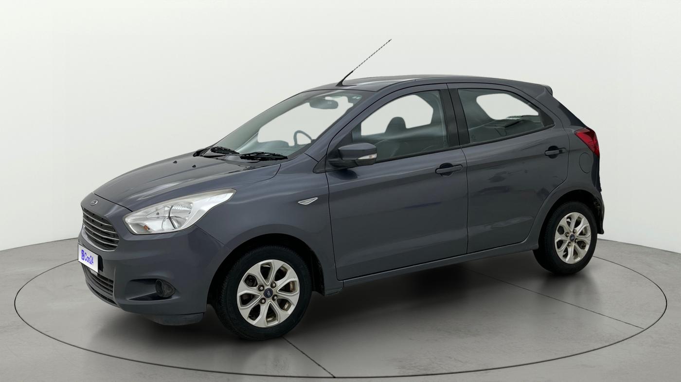 2016 Ford New Figo TITANIUM 1.2 PETROL MT, Petrol, Manual, 27,204 km, Left Front Diagonal