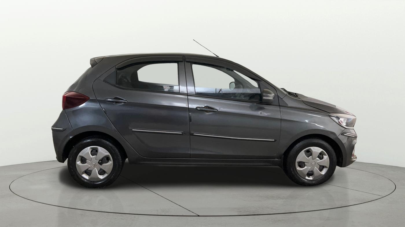 2020 Tata Tiago XT PETROL, Petrol, Manual, 34,641 km, Right Side View