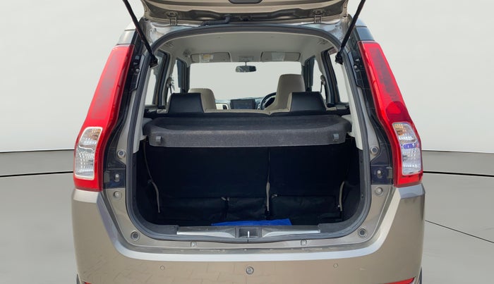 2024 Maruti New Wagon-R VXI 1.0 AMT, Petrol, Automatic, 8,858 km, Boot Open Zoomed View