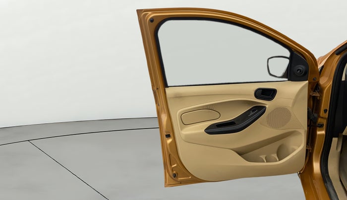 2016 Ford Figo Aspire AMBIENTE 1.2 PETROL, Petrol, Manual, 46,363 km, LHS Front Door